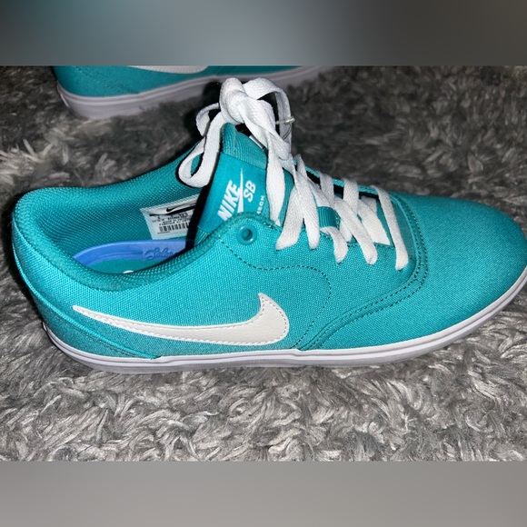 NIKE SB Sneakers - Picture 3 of 6